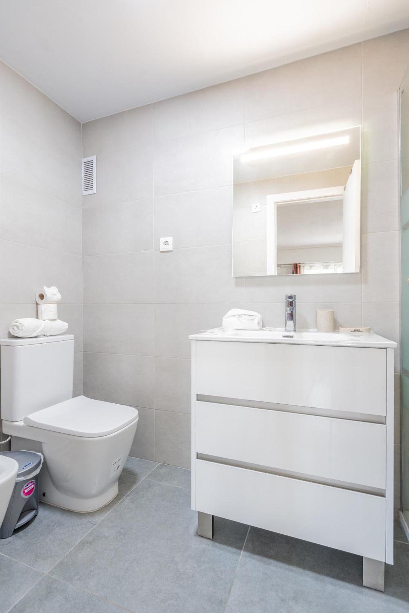 Para familias-cómodo-buena ubicación Valência Exterior foto